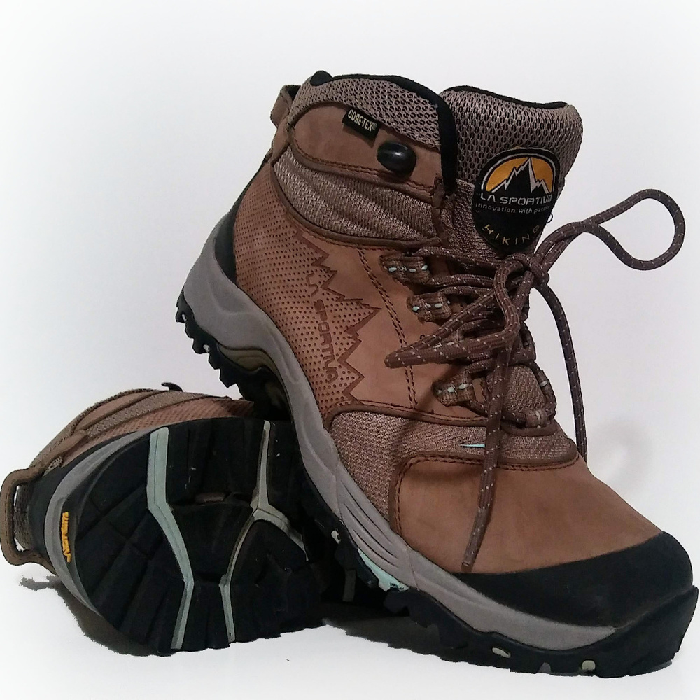 La Sportiva Women's FC ECO 3.2 GTX Boots Size 7.5
